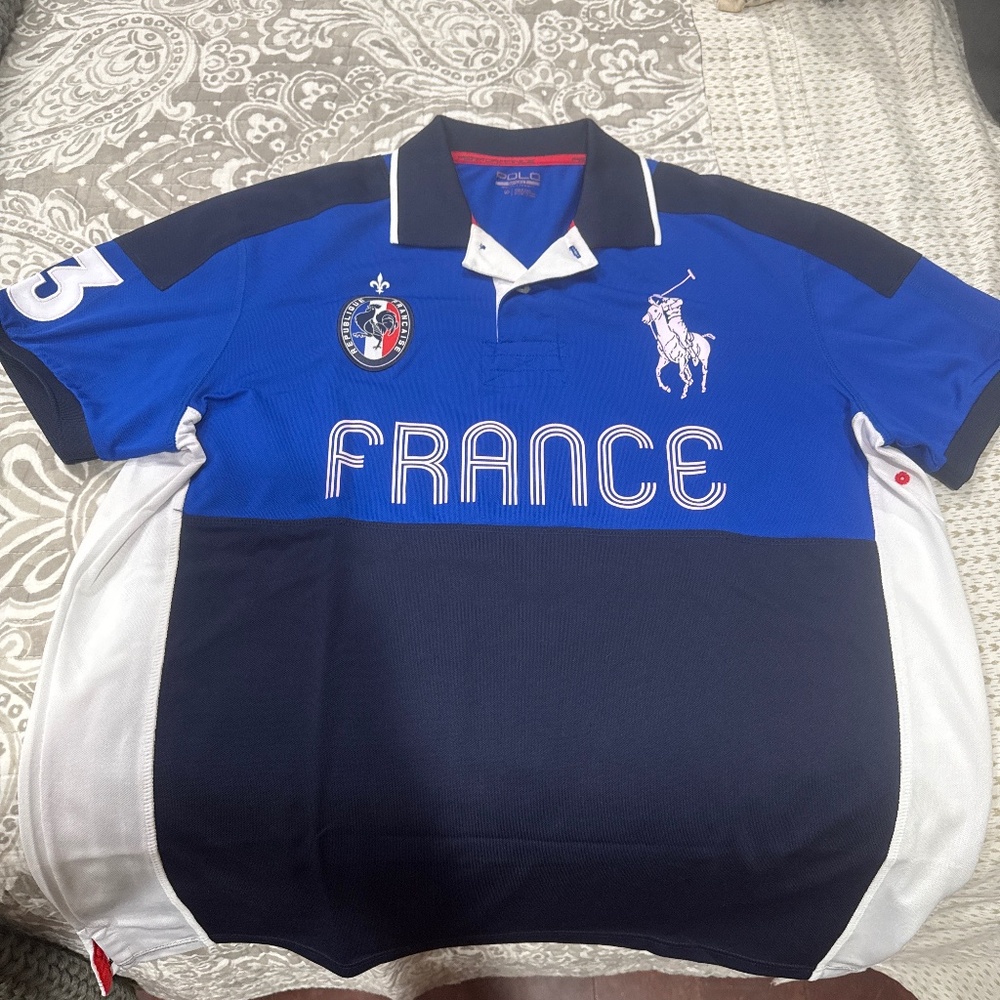 Polo t shirt